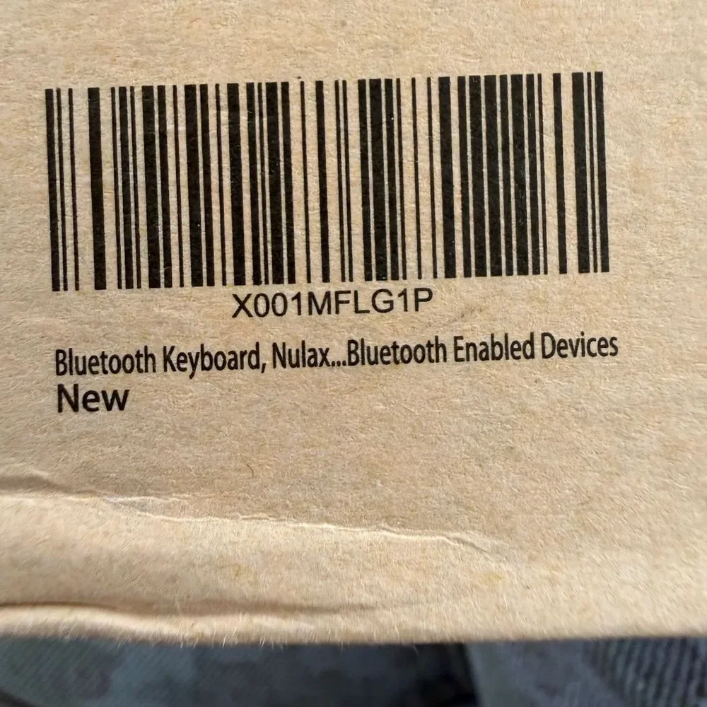 Nulaxy Universal Wireless Bluetooth Keyboard With Stand Case New